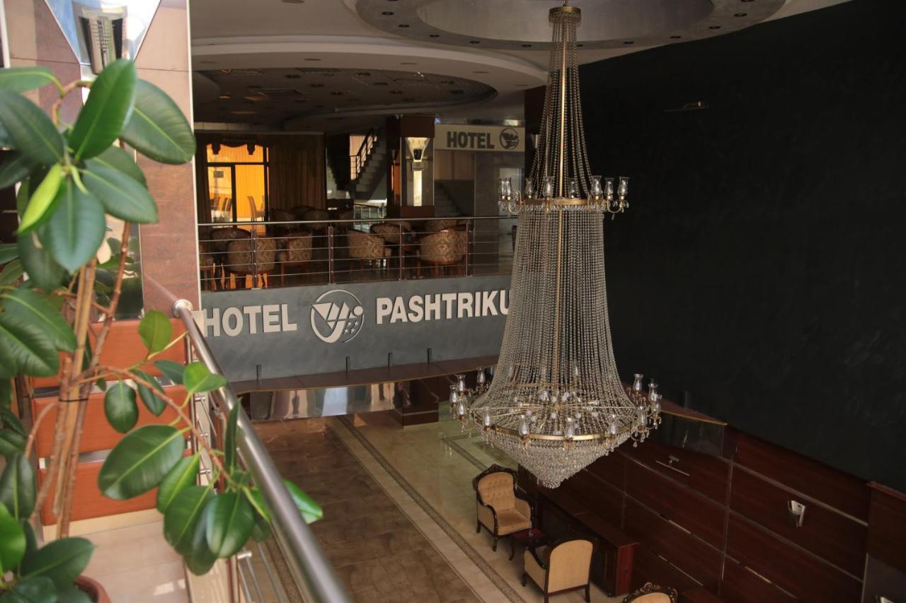 Hotel Pashtriku Gjakova Extérieur photo