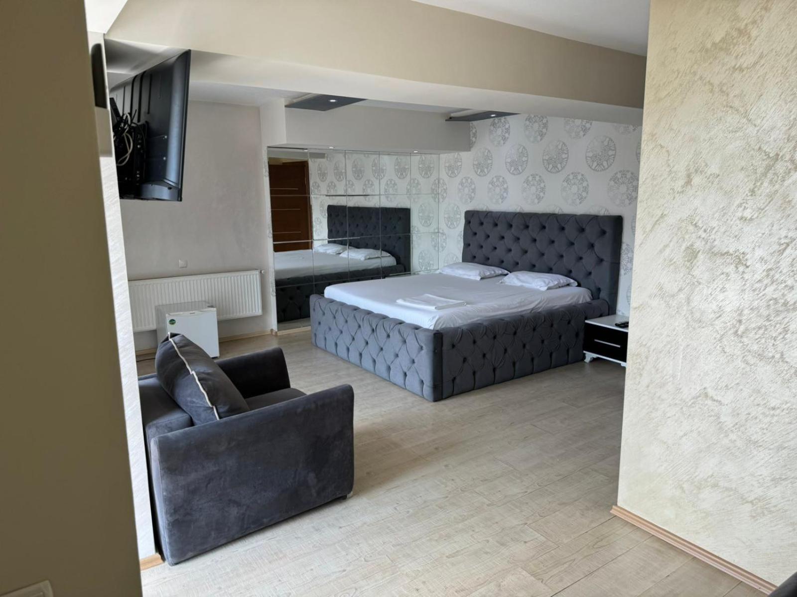 Hotel Pashtriku Gjakova Extérieur photo