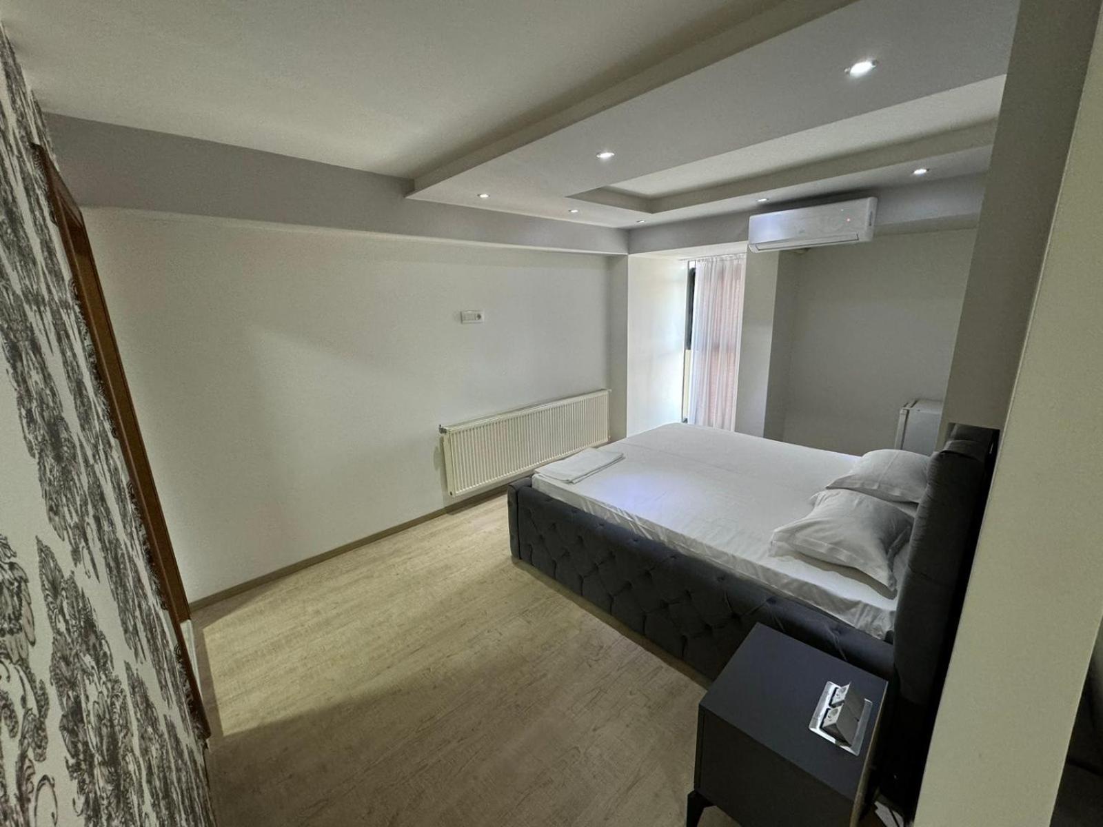 Hotel Pashtriku Gjakova Extérieur photo