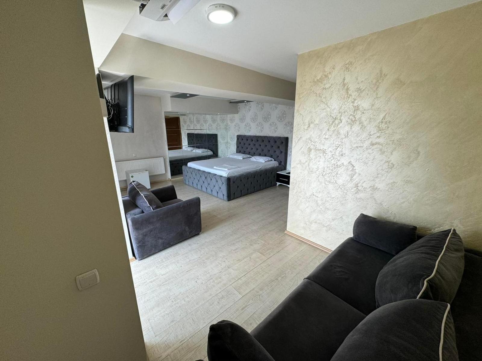 Hotel Pashtriku Gjakova Extérieur photo