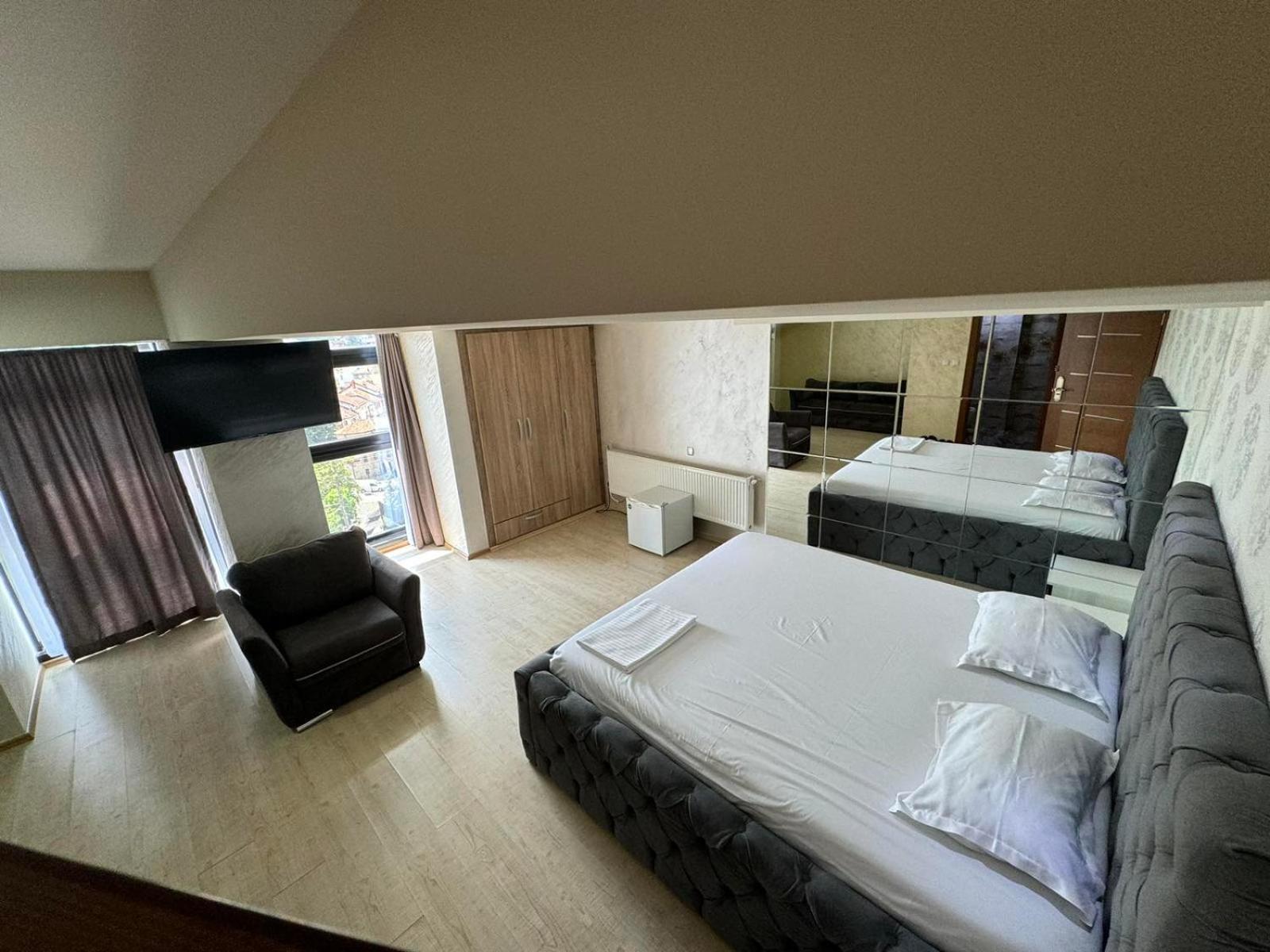 Hotel Pashtriku Gjakova Extérieur photo